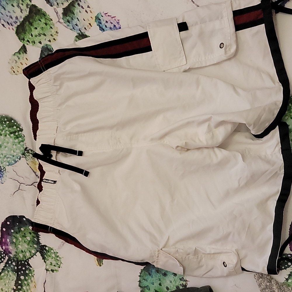 Athletic swim shorts